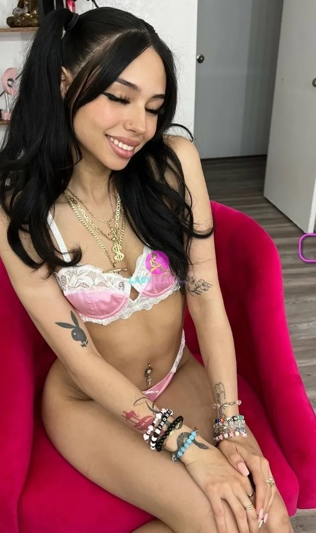 Latoxicasz PPV - Model Portfolio