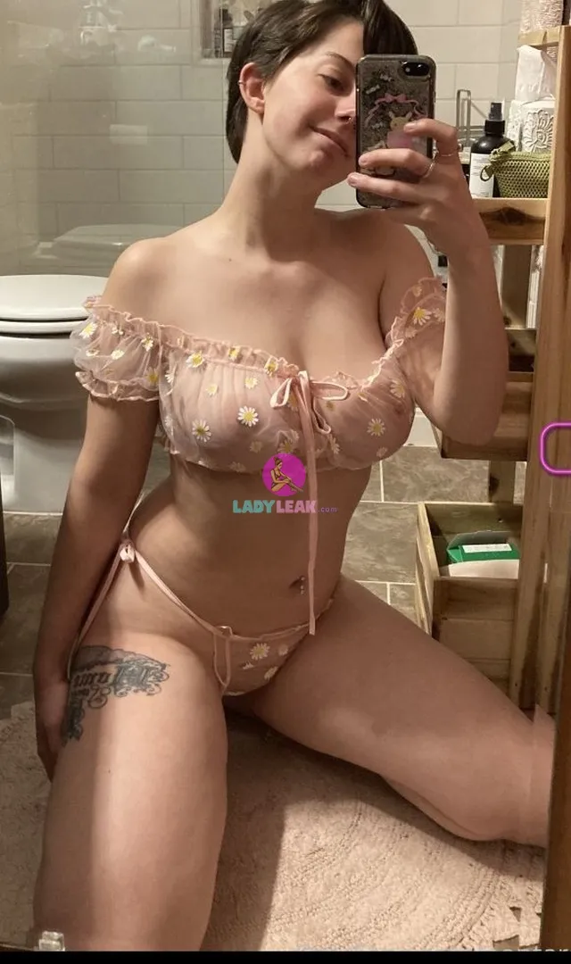 Juniperjameson Latest Photo 1