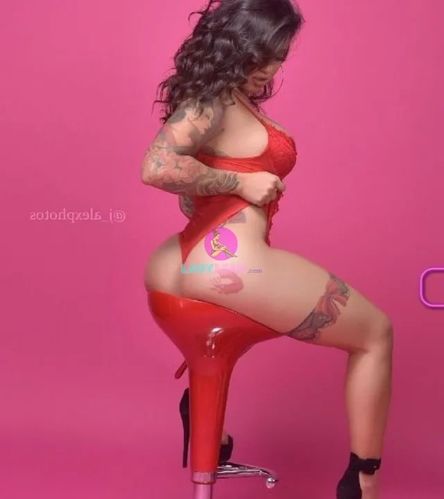 Sayyora - Latina Portfolio