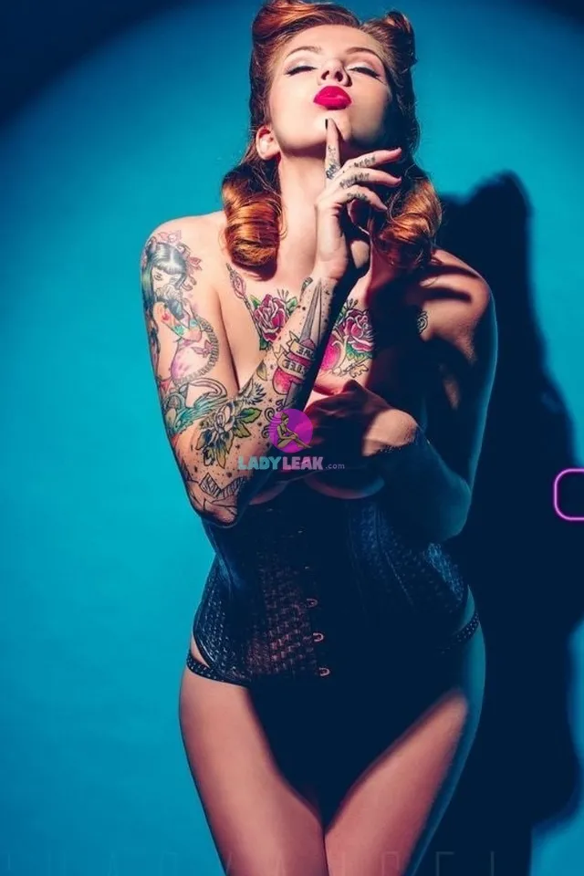 Suicide Girls (suicidegirls) model portfolio