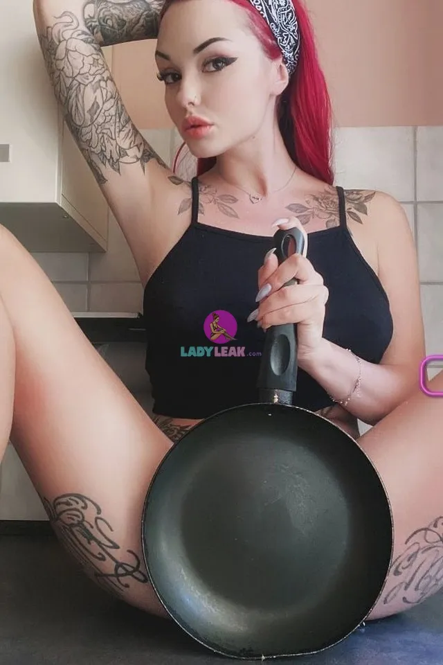 Alexandra Collins (alexandracollins) model portfolio