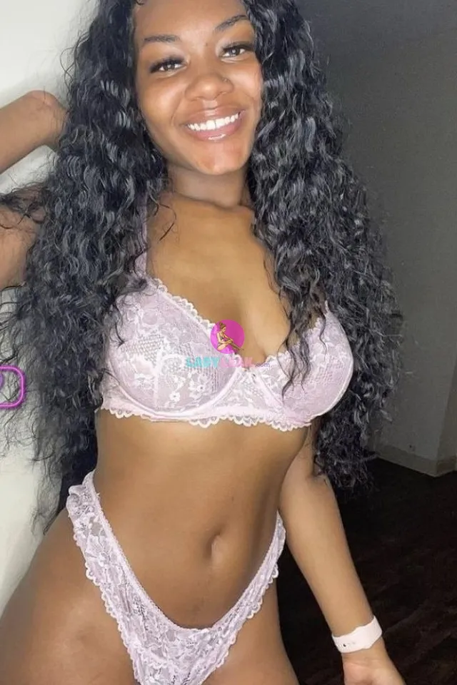 Novva Queen (novvaqueen) Latest Photo 2