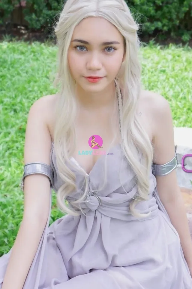 Bella (isabelleharis) model portfolio