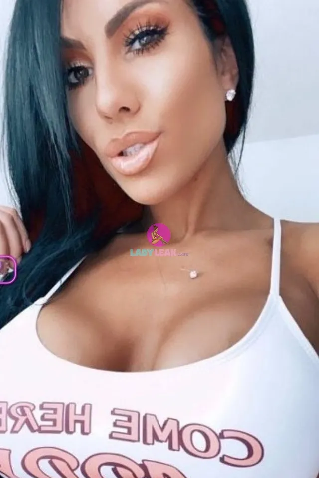 Camila Cruz Latest Photo 2