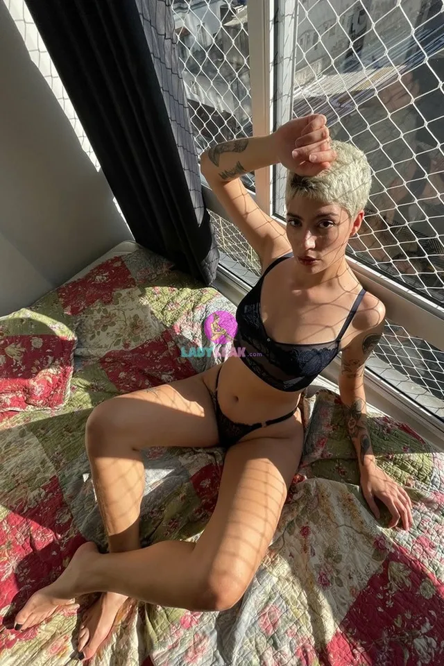 MoonLoverWitch Latest Photo 1