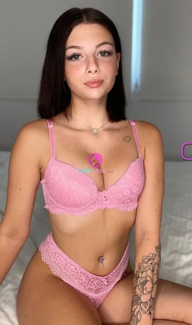 Ellyandnick - Model Portfolio