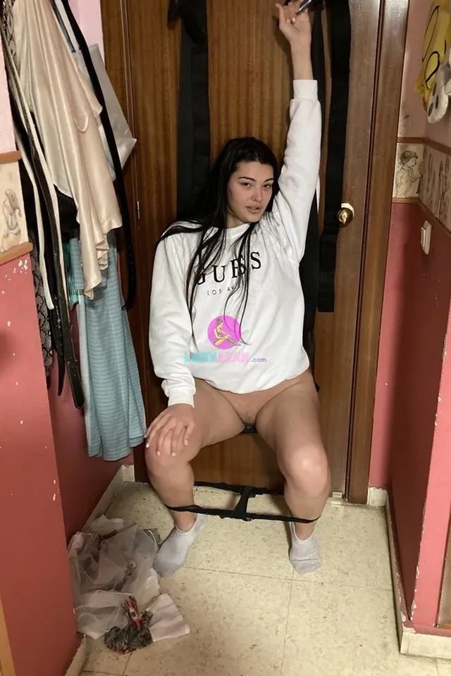 Mellamanmimii model portfolio