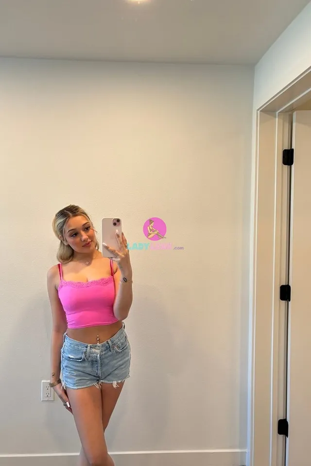 Jessica Kinley Latest Photo 2