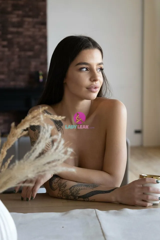 Sonyajess model portfolio