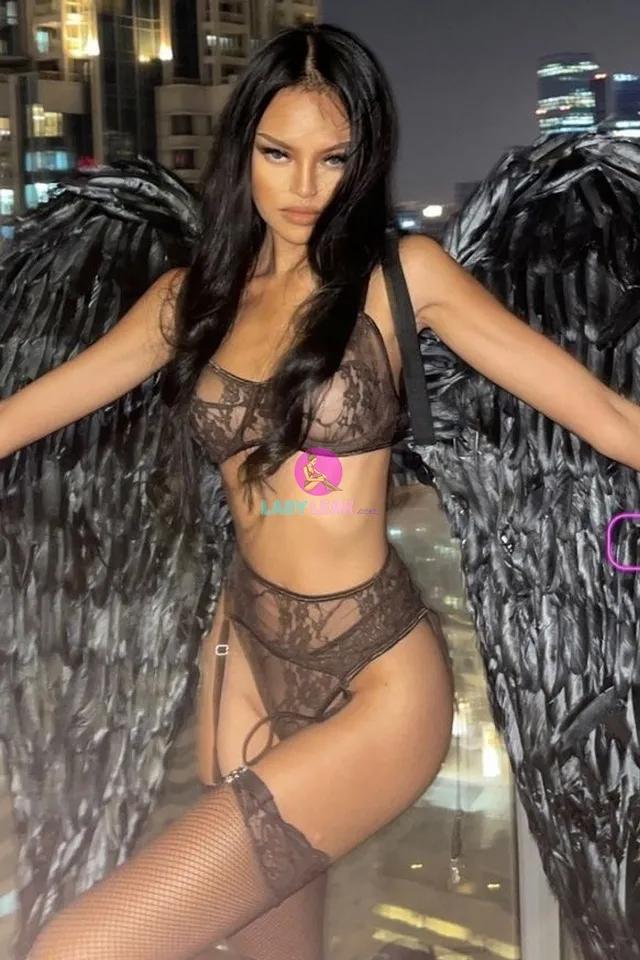 Darcylovesyou - Model Portfolio