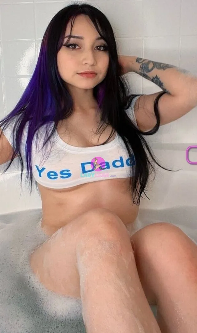 Sxnpaijade - Model Portfolio