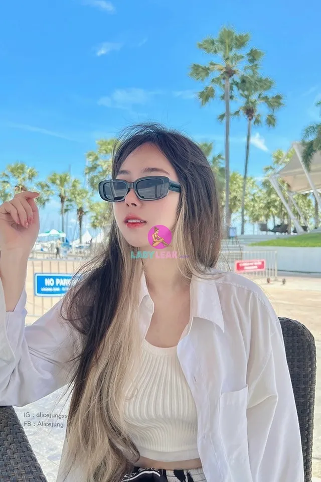 Alicejungxx Latest Photo 2
