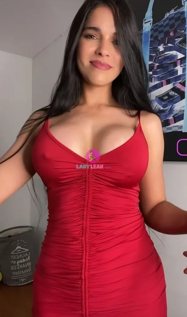 Daniela Baptista - Model Portfolio