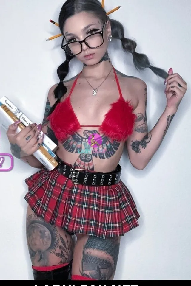 Taylor white Latest Photo 2